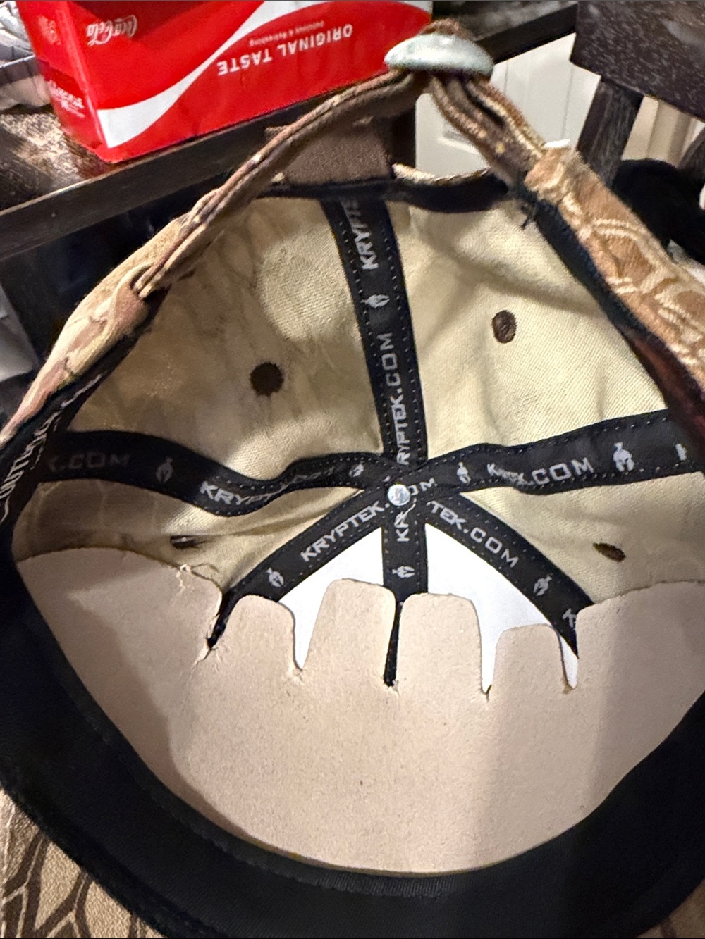 Jeep Camo Hat with Black Logo and American Flag Accent - Picture 4 of 6